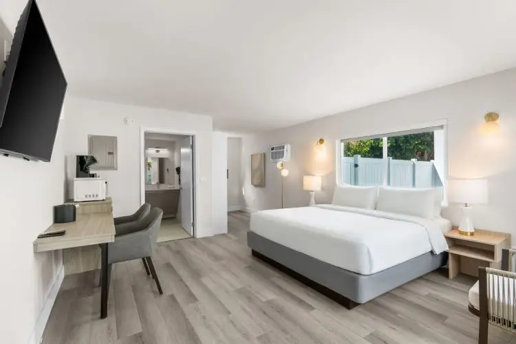 Accessible King